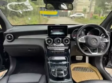 Mercedes-Benz GLC 220