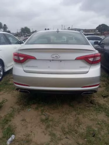 Hyundai SONATA 2,0L BVA GL