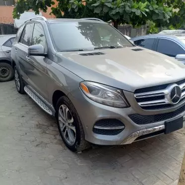 Mercedes-Benz GLE 350