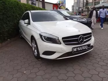 Mercedes-Benz A 180