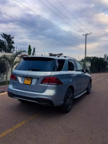 Mercedes-Benz GLE 400