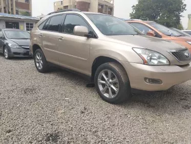 Lexus RX 330