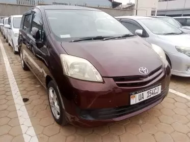 Toyota Passo Sette