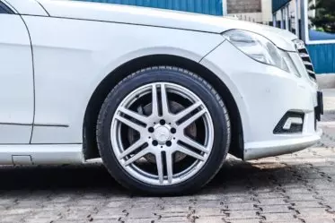 Mercedes-Benz E250