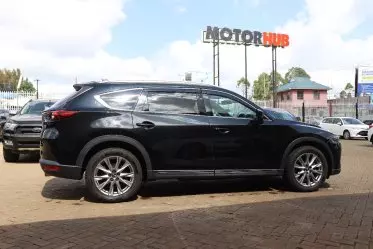 Mazda CX-8