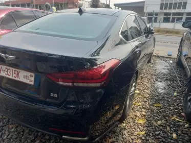 Hyundai GENESIS G80 3,8L BVA