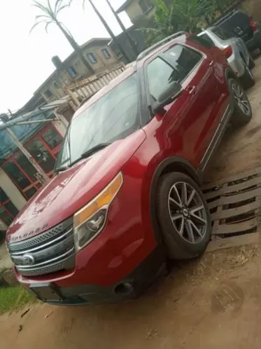 Ford Explorer XLT 3.5L
