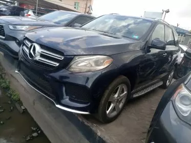 Mercedes-Benz GLE 350