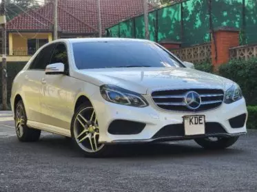 Mercedes-Benz E250