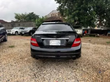 Mercedes-Benz C 350