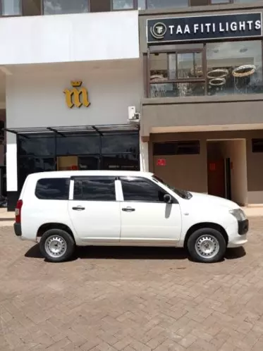 Toyota Succeed 