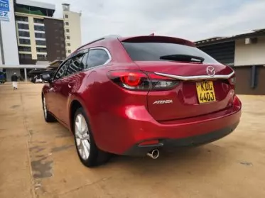 Mazda Atenza