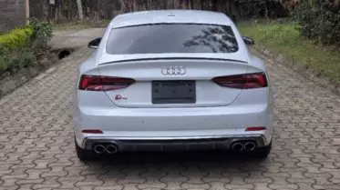 Audi RS5
