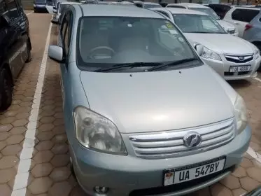 Toyota Raum