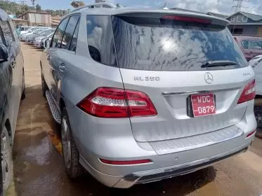 Mercedes-Benz ML 350