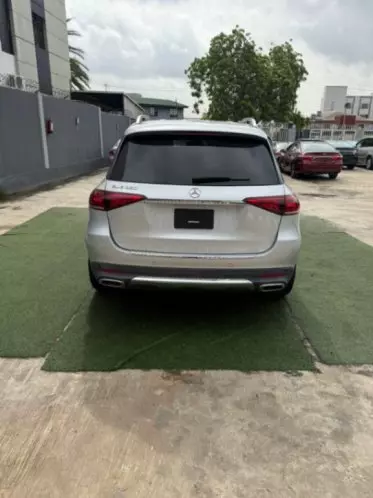 Mercedes-Benz GLE 350