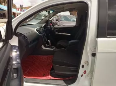 Isuzu MUX