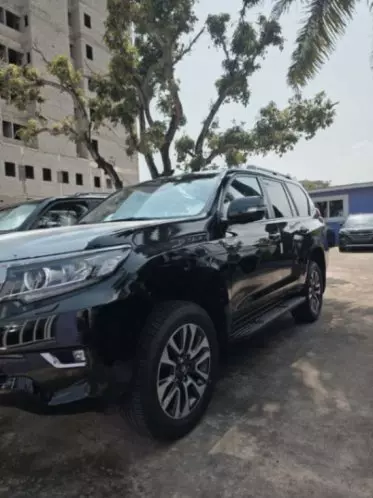 Toyota Landcruiser Prado