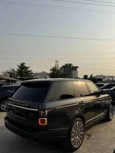 Land Rover Range Rover Vogue