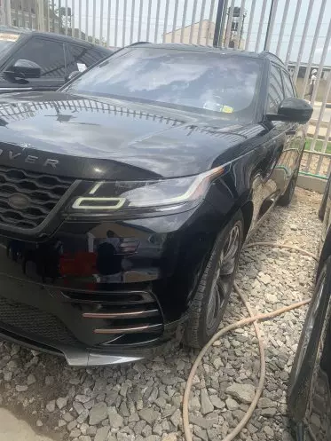 RANGE ROVER Autobiography