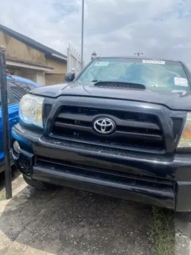 Toyota Tacoma