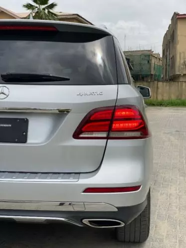 Mercedes-Benz GLE 350