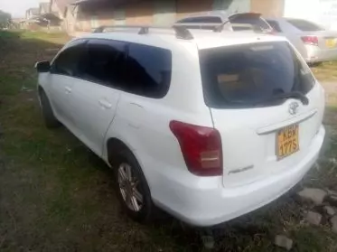 Toyota Fielder