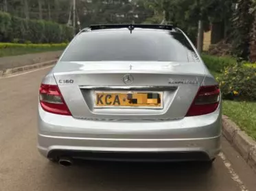 Mercedes-Benz C 180
