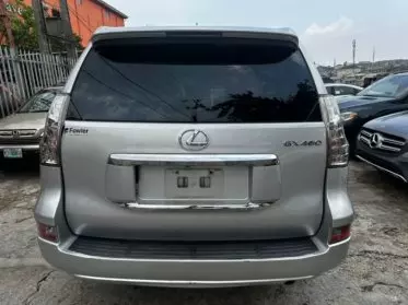Lexus GS 460