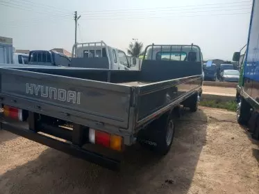 Hyundai Mighty