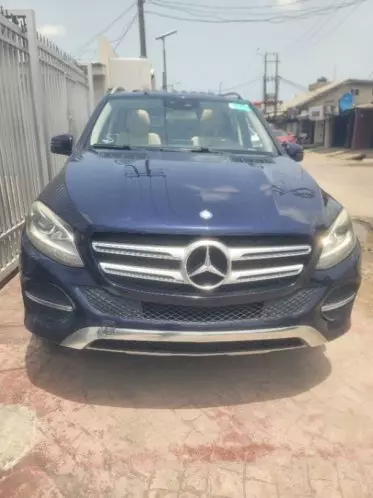 Mercedes-Benz GLE 350