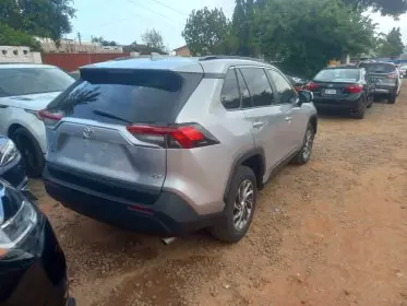 Toyota RAV 4