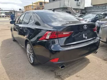 Lexus IS 250