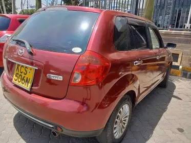 Mazda Verisa