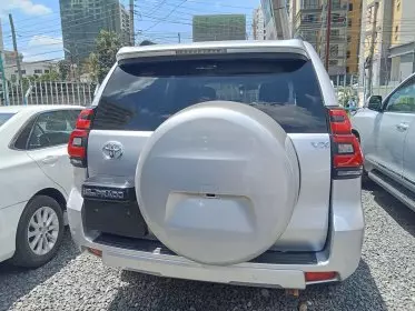 Toyota Prado VX