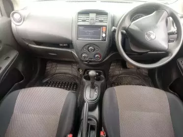 Nissan Latio