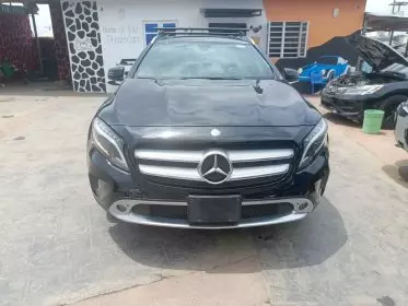 Mercedes-Benz GLA 250
