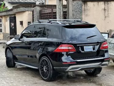 Mercedes-Benz ML 350