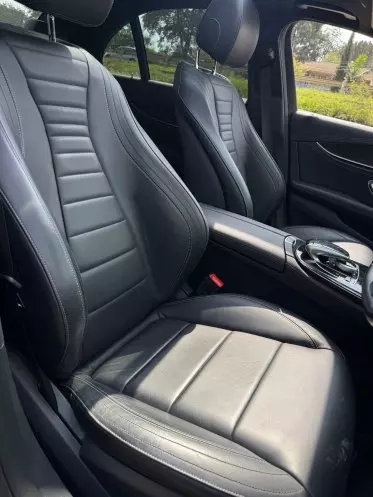 Mercedes-Benz E200