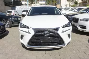Lexus NX300h Hybrid
