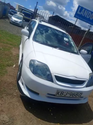 Toyota Fielder