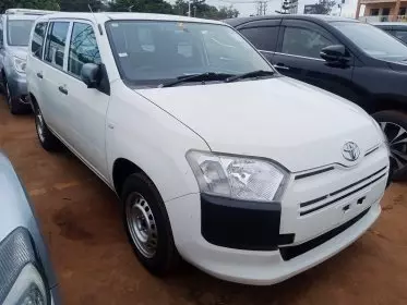 Toyota Succeed