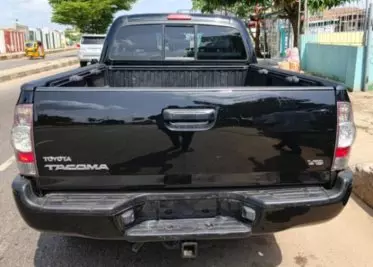 Toyota Tacoma