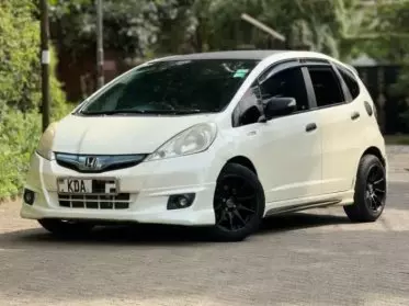 Honda Fit Hybrid