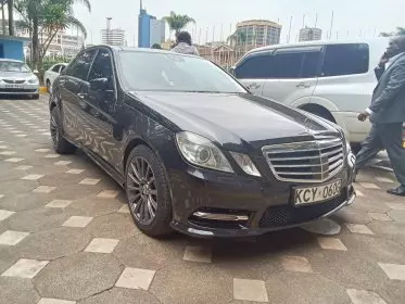 Mercedes-Benz E 250