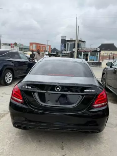 Mercedes-Benz C 450 AMG