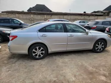 Lexus ES 350