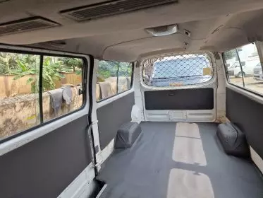 Nissan Urvan