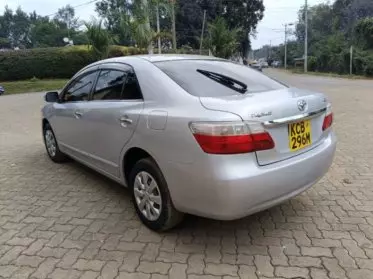 Toyota Premio 