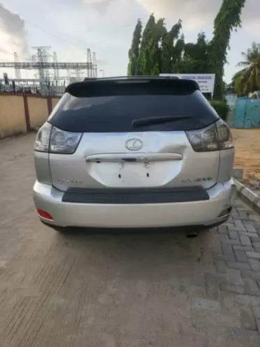 Lexus RX 400